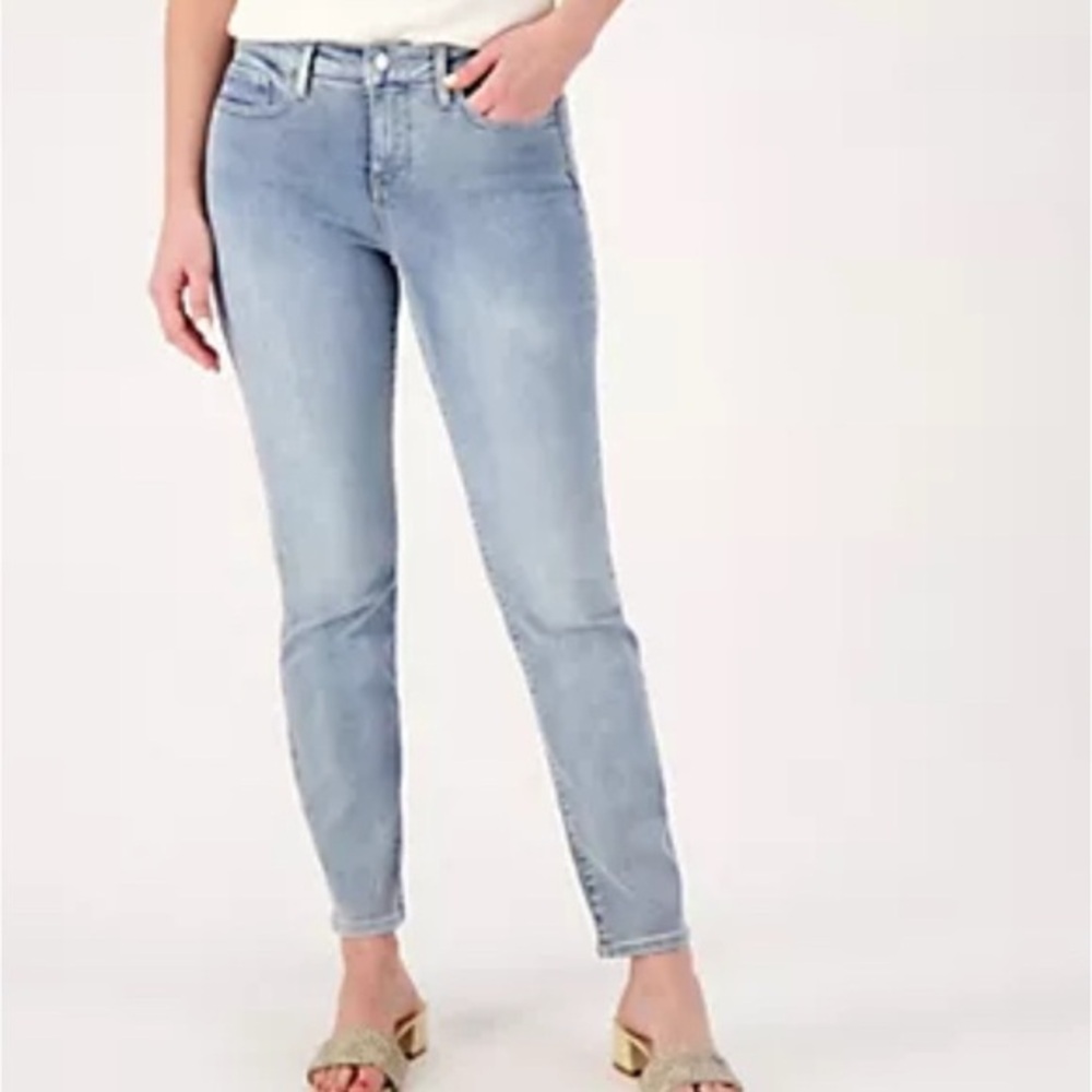 NYDJ Light Wash Slim Fit Ankle Jeans 2